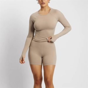 Custom Gym Fitness Set Manufacturer | Biker Shorts Sets Factory | Long Sleeve Crop Top Wear Supplier