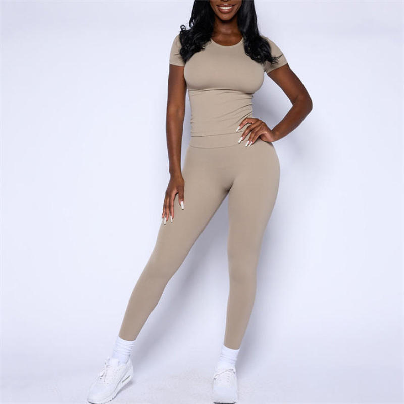 Custom Sportswear Manufacturer | Scrunch Butt Lifting Leggings Factory | Women's Fitness Gym Wear Supplier - 图片 2