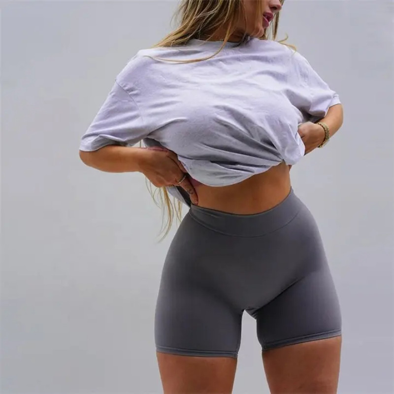 Biker Shorts Manufacturer | Compression Gym Shorts | Custom Scrunch Butt Biker Shorts - 图片 4