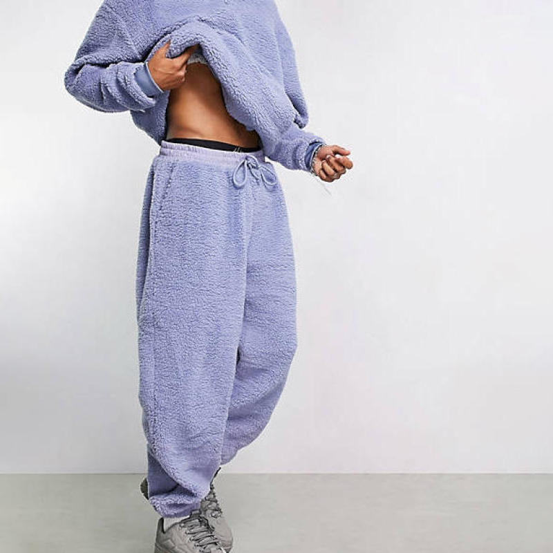custom embroideries sherpa tracksuit Manufacturer | Custom embroideries tracksuit Supplier - 图片 3